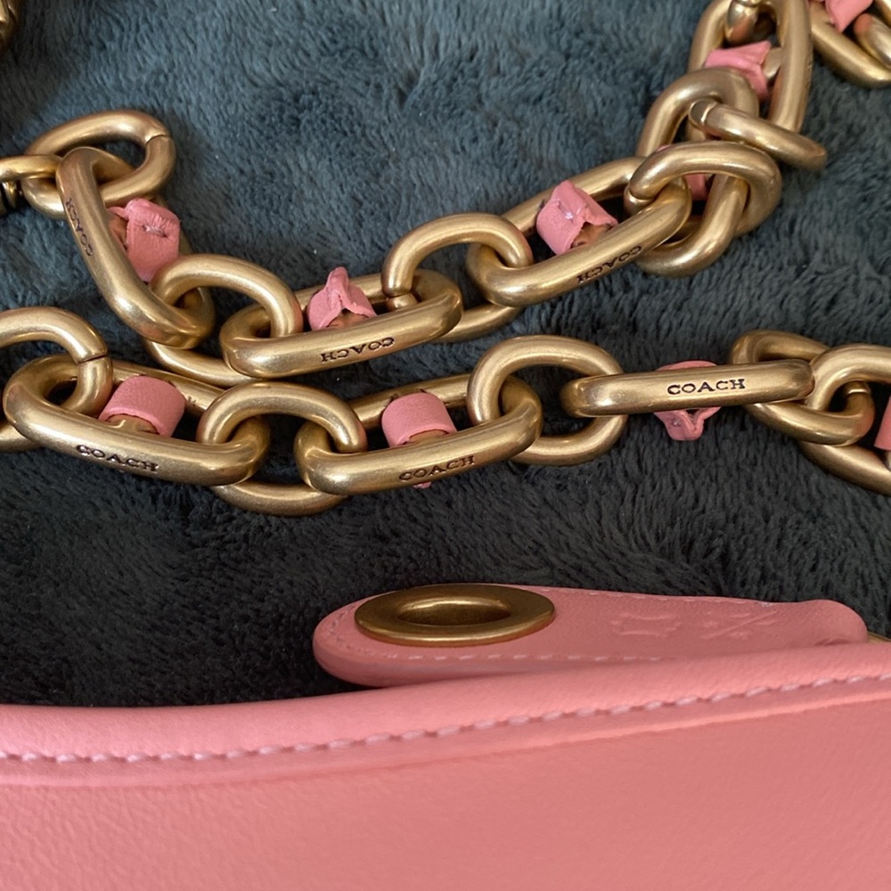 Coach Swinger Bag - Hey Pink lovers! - Picture 10 of 13